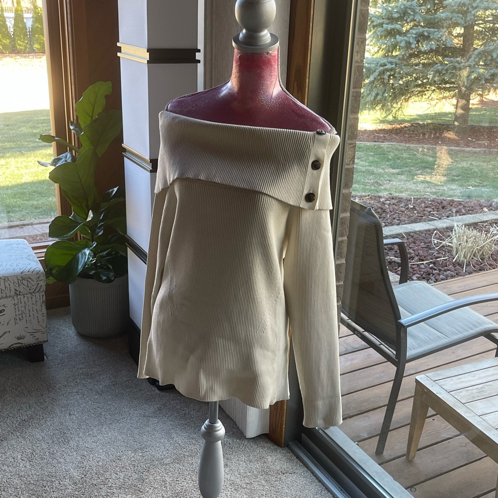 Off shoulder sweater